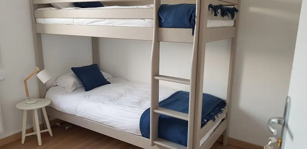 Chambres d'hôtes Gite Grange Debout Beynost 3*,