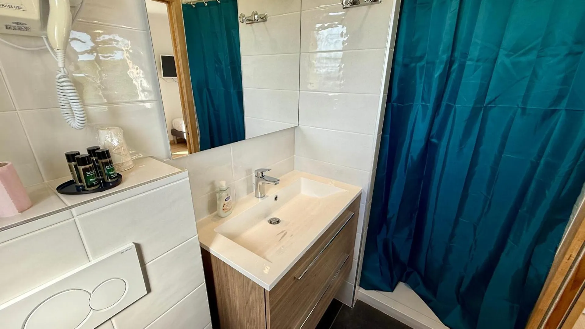 Chambres d'hôtes Gite Grange Debout Beynost